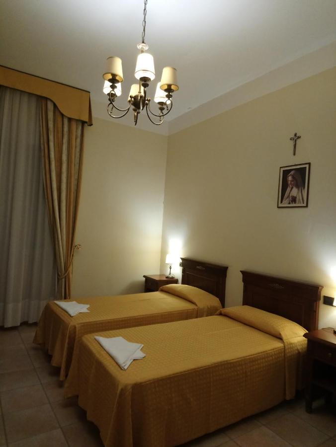 Casapaceebene Hotel San Giovanni Rotondo Ngoại thất bức ảnh